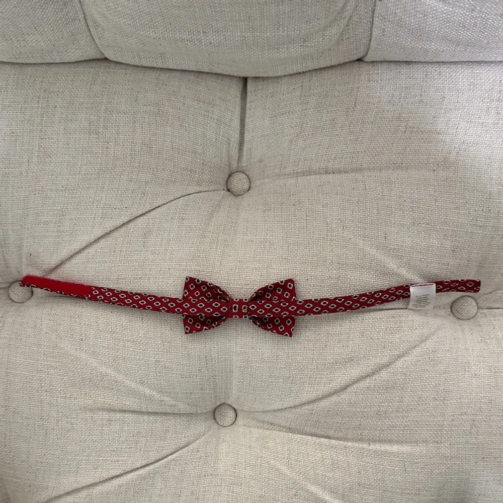 Janie and Jack Red Patterned Kids Bow Tie